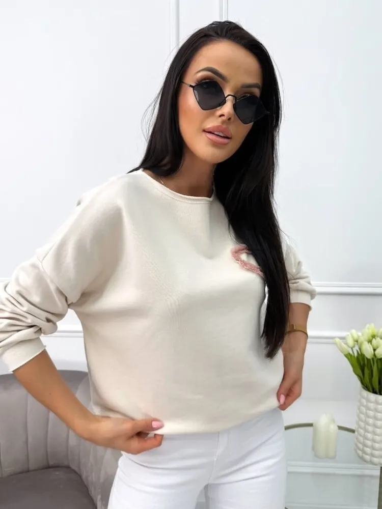 Beżowa Bluza z Ozdobną Naszywką 13674-325-Q|Modna Kiecka Online