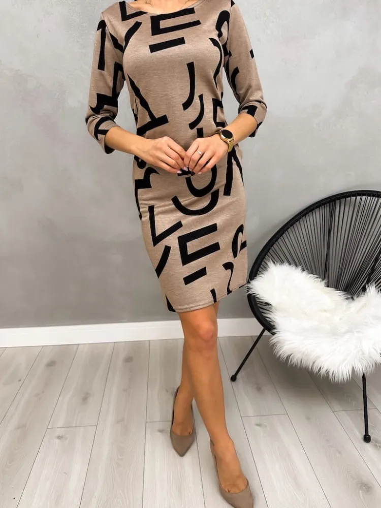 Beżowa Sukienka w Czarny Wzór 13207-296-A|Modna Kiecka Online