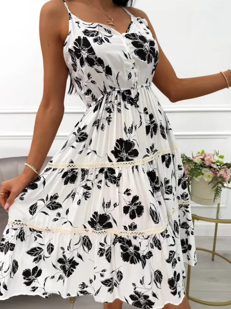 Biała Sukienka w Kwiaty z Ozdobnym Haftem 14018-338-A|Modna Kiecka Fashion