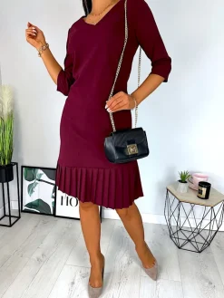 Bordowa Sukienka z Plisowaną Falbanką 11390-416-J|Modna Kiecka Best