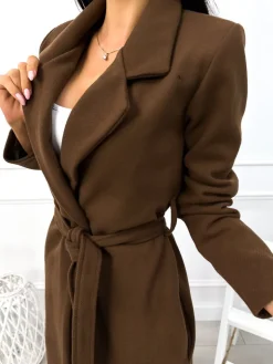Brązowy Długi Płaszczyk z Paskiem 12978-153-B|Modna Kiecka Hot