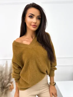 Brązowy Sweterek z Ozdobnymi Guziczkami 10604-237-A|Modna Kiecka Outlet