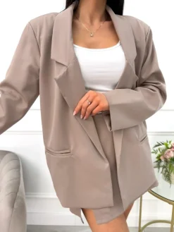 Cappuccino Komplet Marynarka Oversize + Spódnico-Spodenki 13568-191-B|Modna Kiecka Outlet