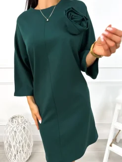 Ciemnozielona Sukienka Oversize z Ozdobną Różą 12818-358-D|Modna Kiecka Fashion