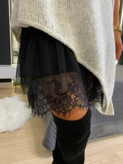 Czarna Halka z Koronką i Tiulem 7201-520-Q|Modna Kiecka Discount