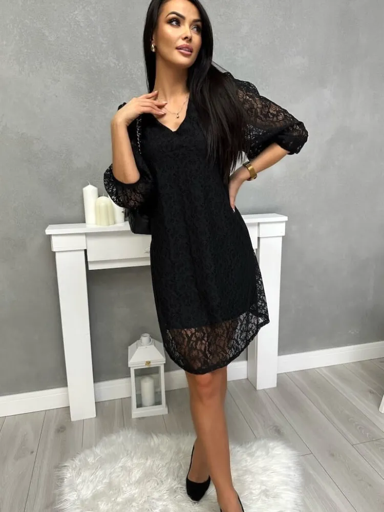 Czarna Koronkowa Sukienka z Dekoltem V 13396-349-B|Modna Kiecka Outlet