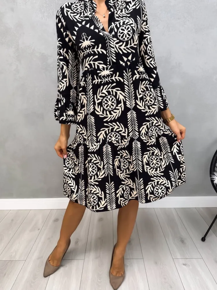 Czarna Sukienka w Beżowy Wzór 13105-129-Q|Modna Kiecka Fashion