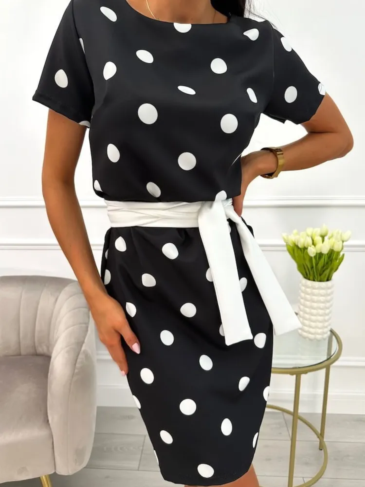 Czarna Sukienka w Grochy z Paskiem 13822-192-B|Modna Kiecka Fashion