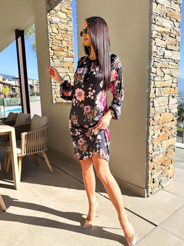 Czarna Sukienka w Kwiaty 11756-203-Q|Modna Kiecka Fashion