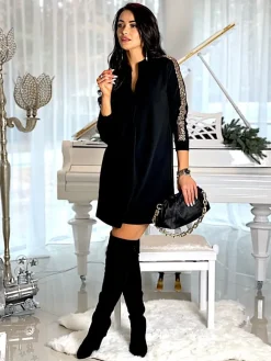 Czarna Sukienka z Cekinowym Lampasem 6832-506-B|Modna Kiecka Outlet
