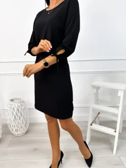 Czarna Sukienka z Ozdobnym Rękawem 12927-21-B|Modna Kiecka Discount
