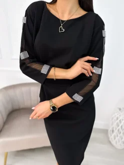 Czarna Sukienka z Ozdobnym Rękawem 11190-326-A|Modna Kiecka Online