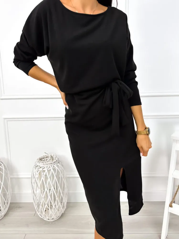 Czarna Sweterkowa Sukienka z Rozporkiem i Paskiem 12837-507-B|Modna Kiecka Hot