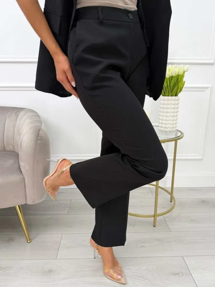 Czarne Eleganckie Spodnie w Kant 13795-315-A|Modna Kiecka Outlet