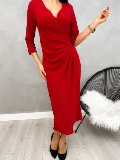 Czerwona Połyskująca Sukienka z Marszczeniem 13212-289-C|Modna Kiecka Discount