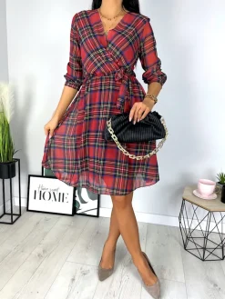Czerwona Sukienka w Kratę  7198-411-Q|Modna Kiecka Outlet