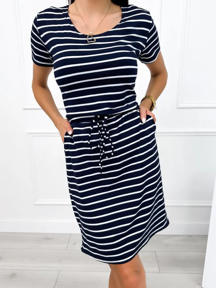 Granatowa Sukienka w Białe Paski z Kieszeniami 12479-316-B|Modna Kiecka Outlet
