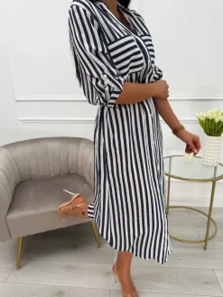 Granatowo-Biała Sukienka w Paski z Guzikami 13757-108-A|Modna Kiecka Fashion