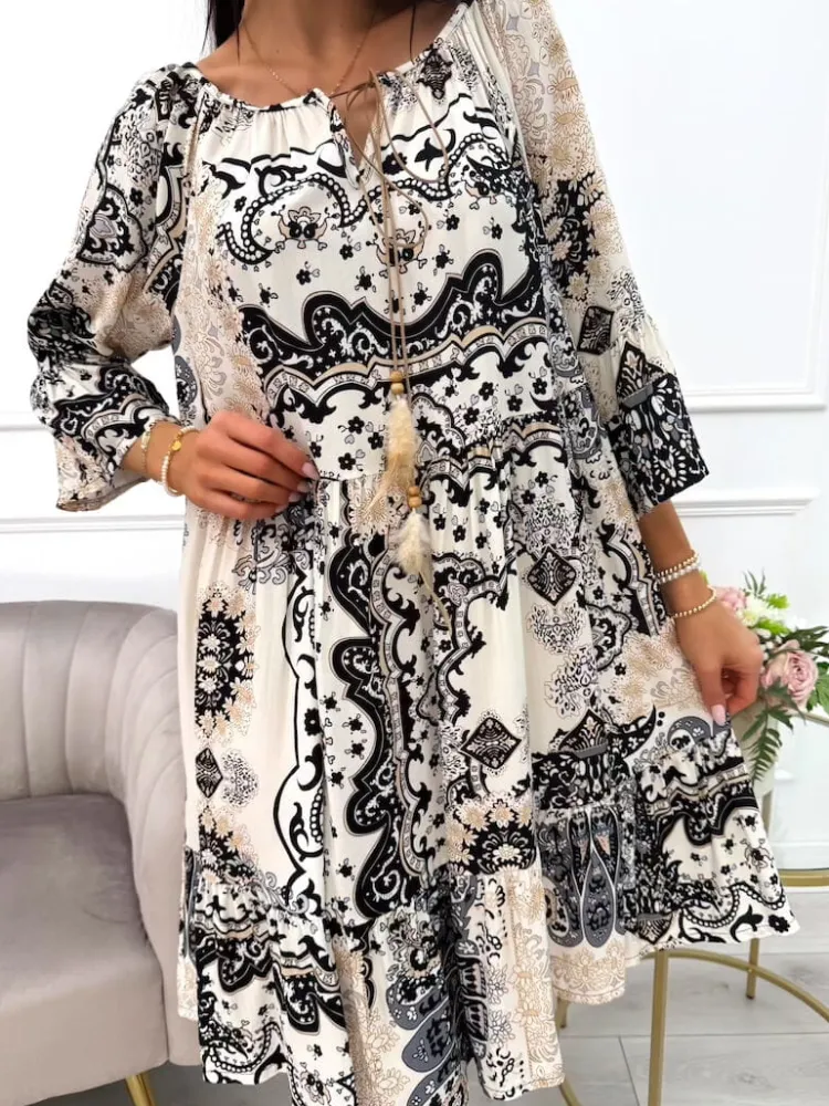 Kremowa Sukienka w Czarny Wzór 12457-529-D|Modna Kiecka Online