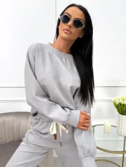 Szara Bluza z Naszywką 13748-131-D|Modna Kiecka Fashion