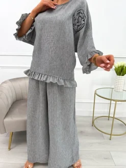 Szary Komplet Oversize Bluzka z Ozdobą + Spodnie 13904-423-C|Modna Kiecka Online